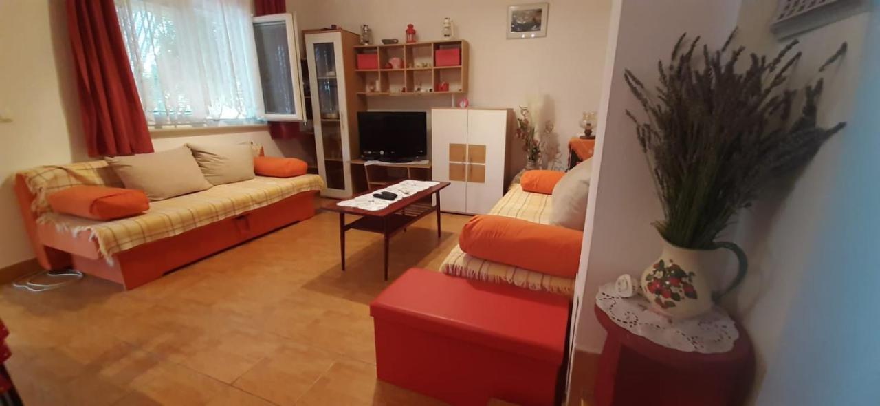 Holiday Home Zeljana Kaprije Exterior photo