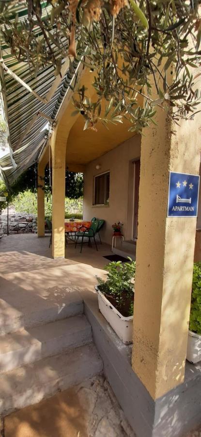 Holiday Home Zeljana Kaprije Exterior photo
