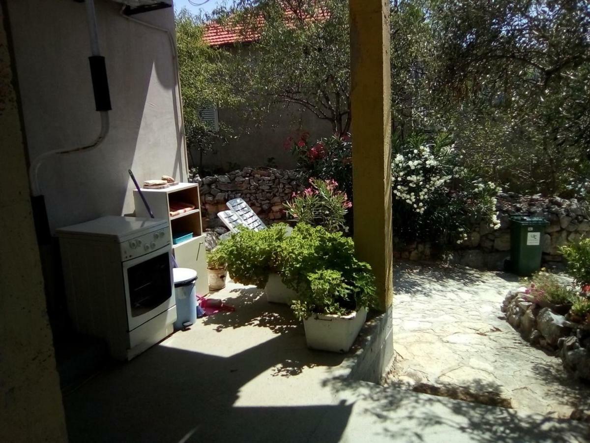 Holiday Home Zeljana Kaprije Exterior photo